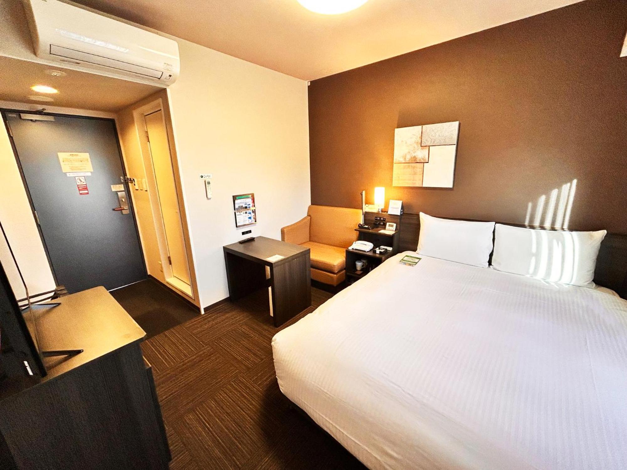 Hotel Route-Inn Anan Екстериор снимка